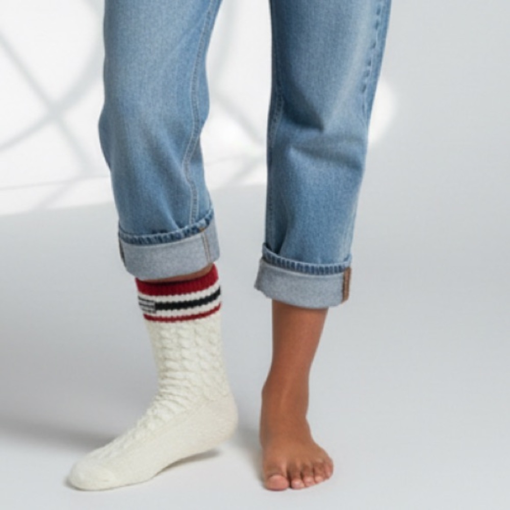 HUNTER Ivory White Plush Cable Knit Warm Gripped Fleece Lined Tall Slipper Socks